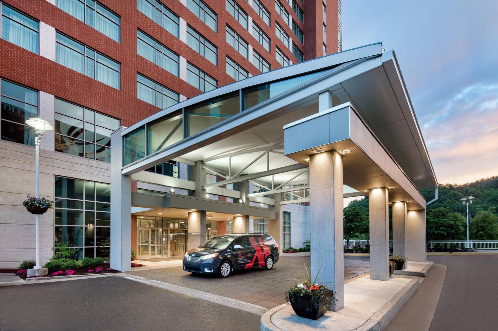 Morgantown Marriott At Waterfront Place Exterior foto