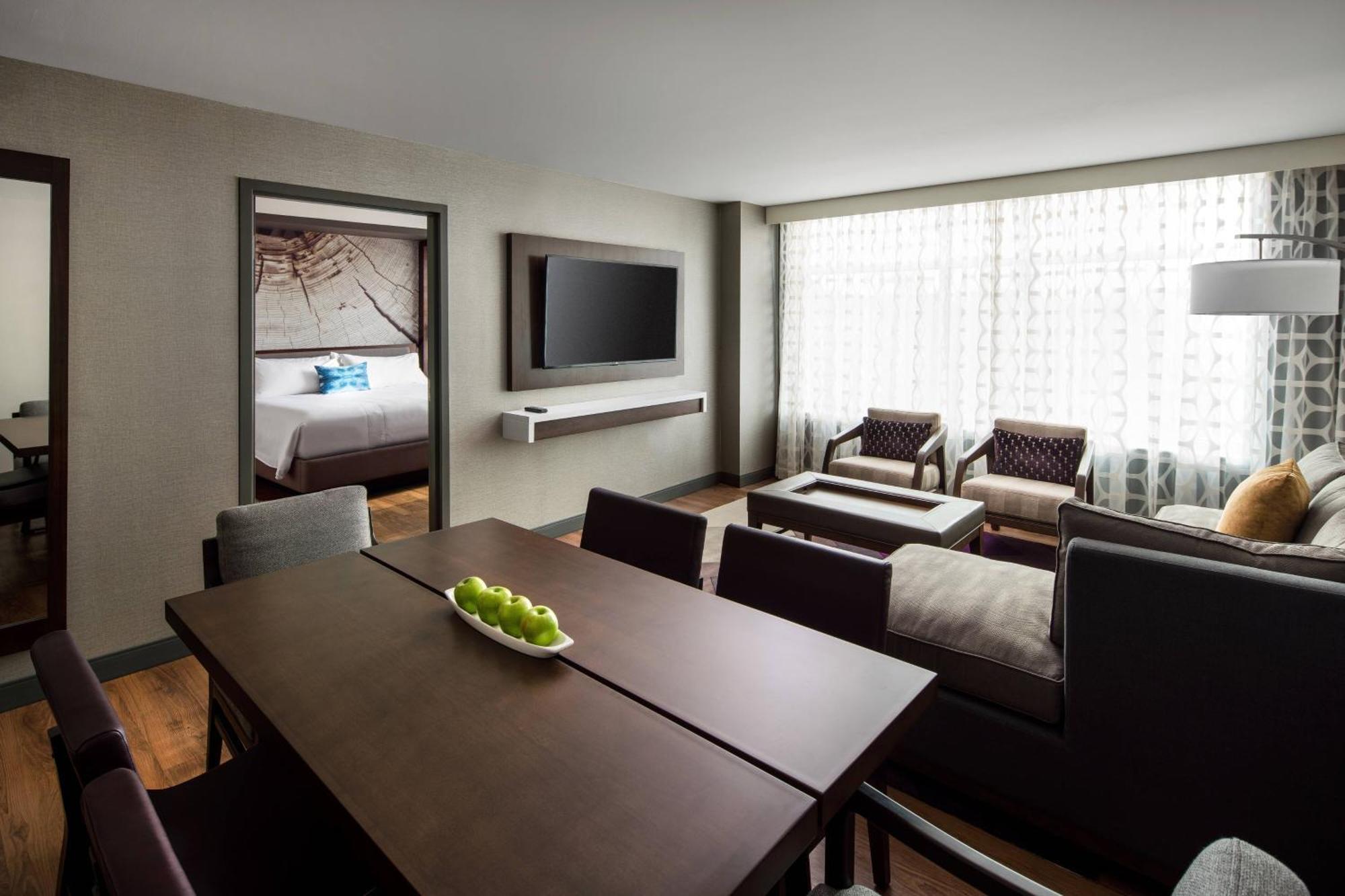 Morgantown Marriott At Waterfront Place Exterior foto